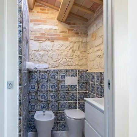 Il Fiore Del Conero Guest house 4*